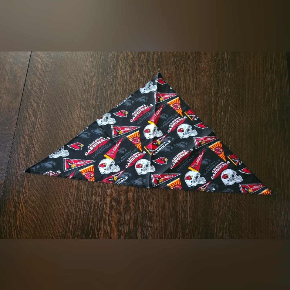 Pet Dog Bandana Scarf Arizona Cardinals NWOT$9 Large 15" x 30"